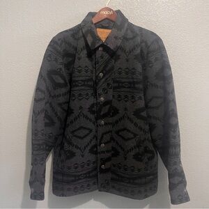Powder River Wool Coat - Grey and Black Aztec Pattern